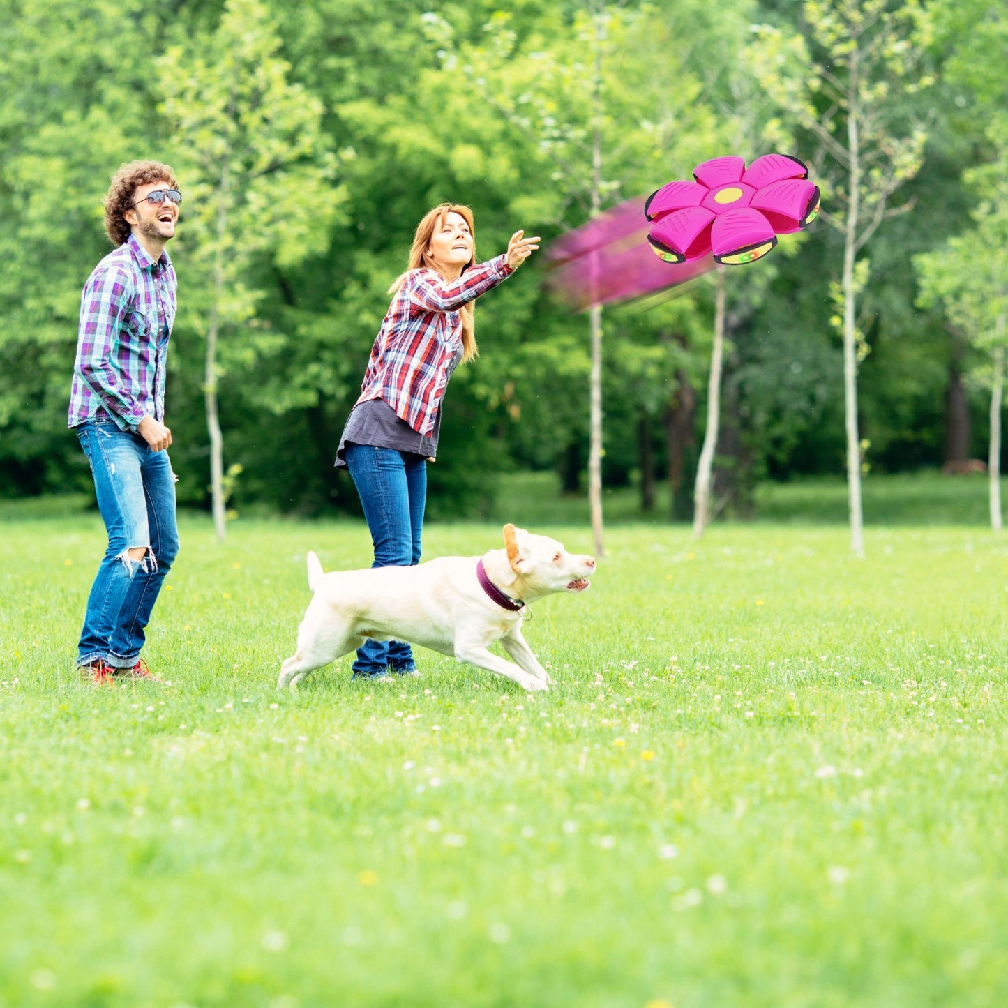 4 Pack Flying Saucer Ball Electric Colorful